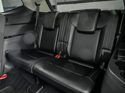 Used 2019 Volkswagen Atlas SE w/ Towing Package FWD image 17