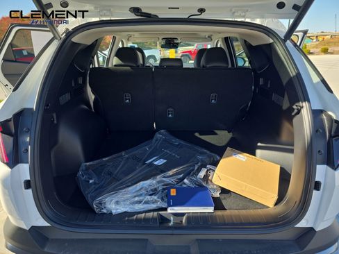 New 2026 Hyundai Tucson SEL image 9