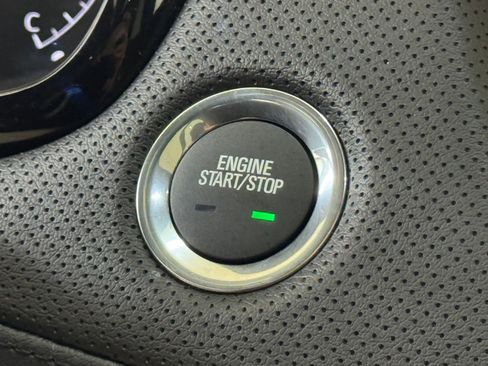 New 2025 Cadillac XT5 Premium Luxury image 28