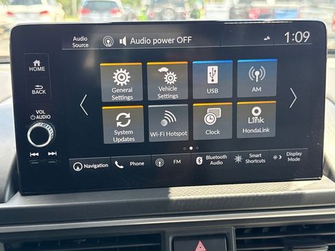 Certified 2023 Honda Pilot Touring image 32
