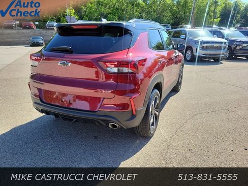 Used 2023 Chevrolet TrailBlazer RS FWD image 5