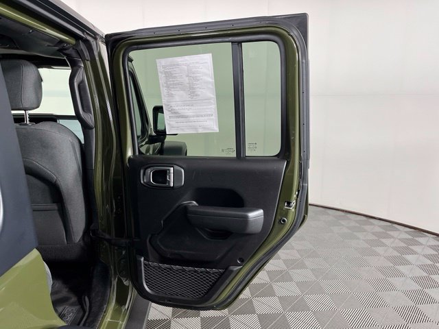 Used 2024 Jeep Wrangler Unlimited AWD/4WD image 42