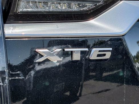 Certified 2023 Cadillac XT6 Sport image 9