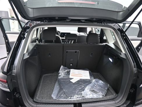 New 2026 Volkswagen Taos S image 37