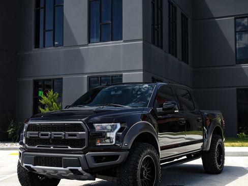 Used 2019 Ford F150 Raptor w/ Equipment Group 802A Luxury AWD/4WD image 23
