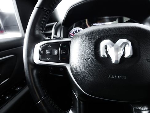 Used 2022 RAM 1500 Big Horn AWD/4WD image 30