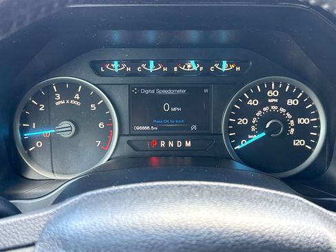 Used 2019 Ford F150 XLT w/ Equipment Group 302A Luxury RWD image 18