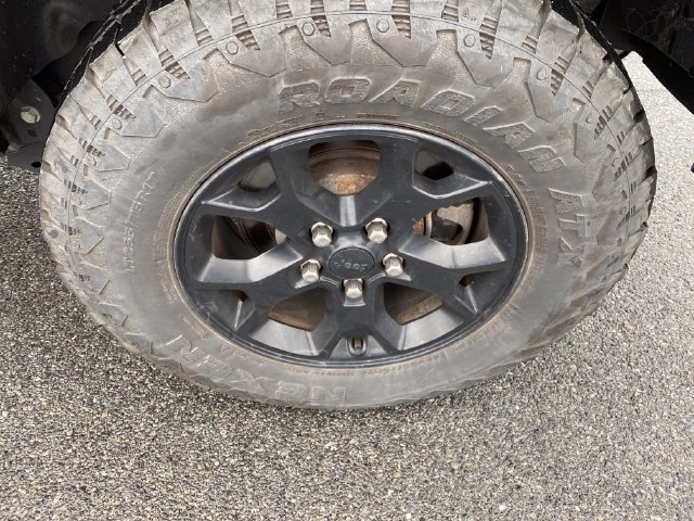 Used 2022 Jeep Wrangler Unlimited Sport AWD/4WD image 4
