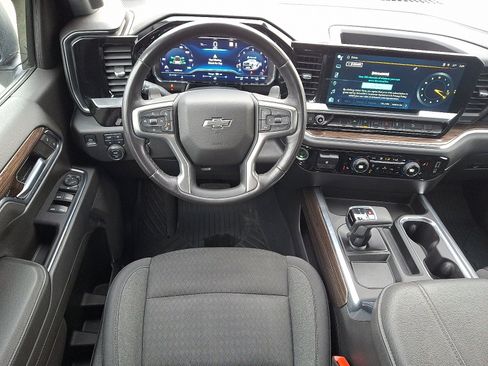 Used 2023 Chevrolet Silverado 1500 LT Trail Boss w/ Protection Package image 11