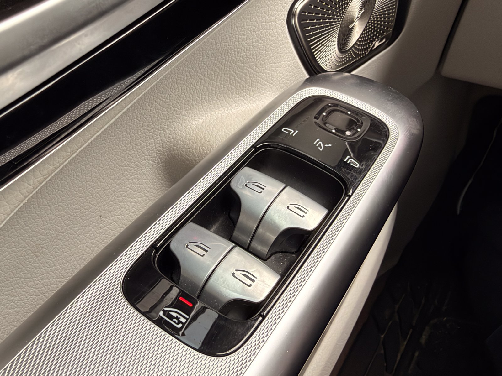Certified 2023 Mercedes-Benz EQE 350+ Sedan image 21