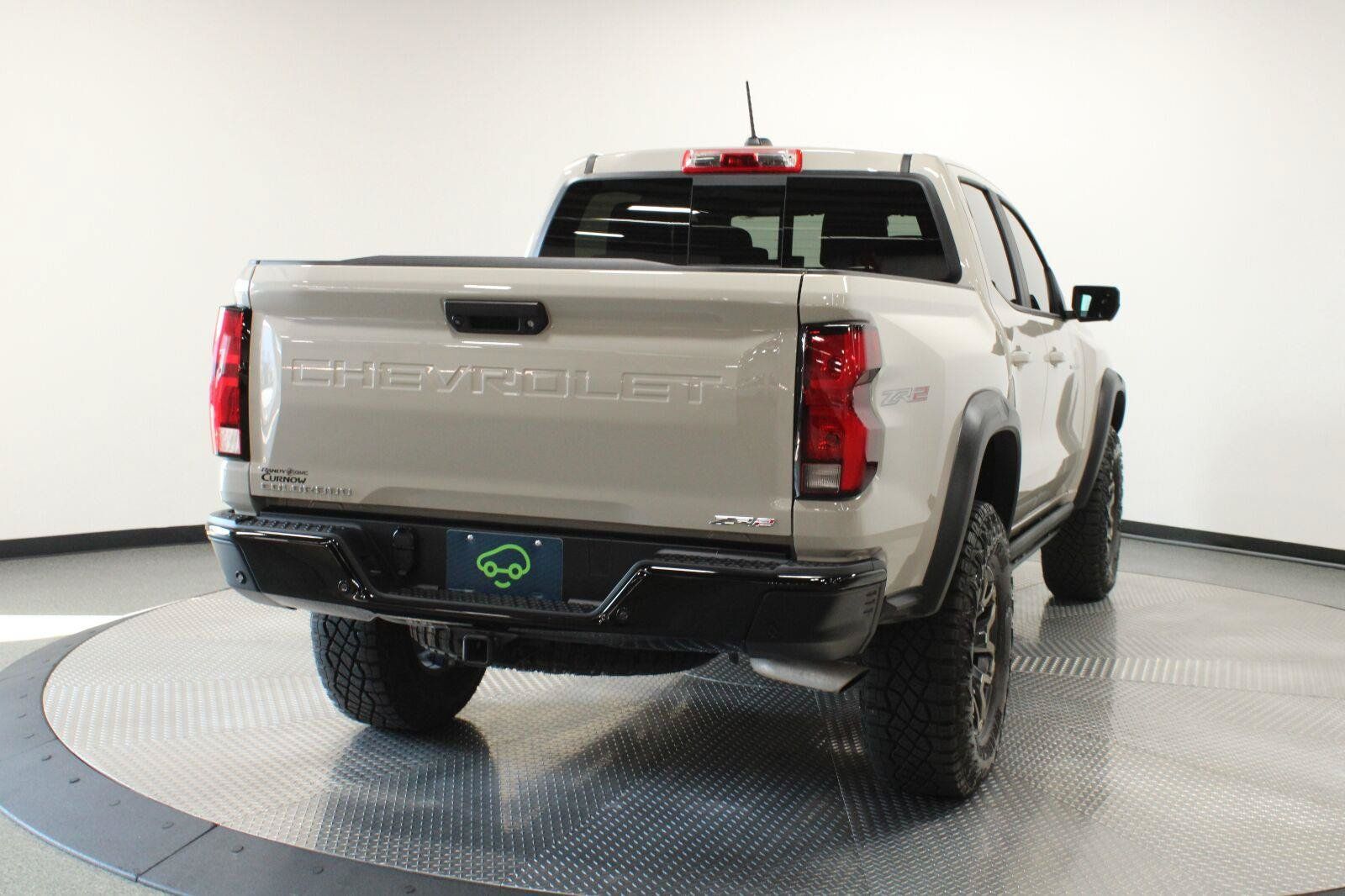 Certified 2026 Chevrolet Colorado ZR2 w/ Technology Package AWD/4WD image 8
