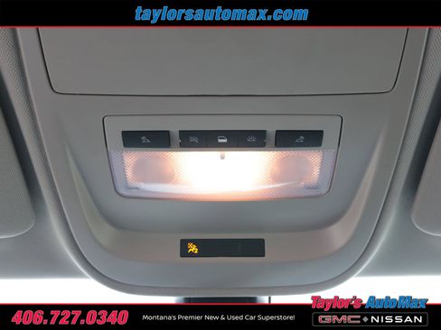 Used 2022 Chevrolet Colorado ZR2 AWD/4WD image 32