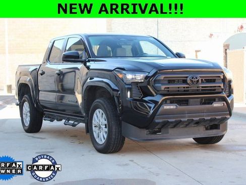 Used 2024 Toyota Tacoma SR5 image 1