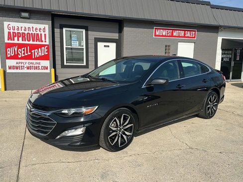 Used 2022 Chevrolet Malibu LT image 1
