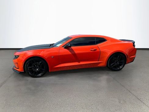 Used 2021 Chevrolet Camaro LT w/ 1LE Track Performance Package RWD image 4