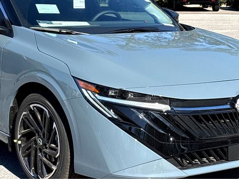 New 2026 Nissan Sentra SR w/ SR Premium Package image 29