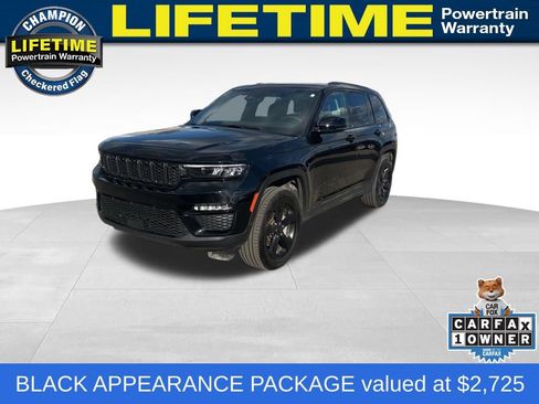 Used 2025 Jeep Grand Cherokee Limited w/ Black Appearance Package image 1
