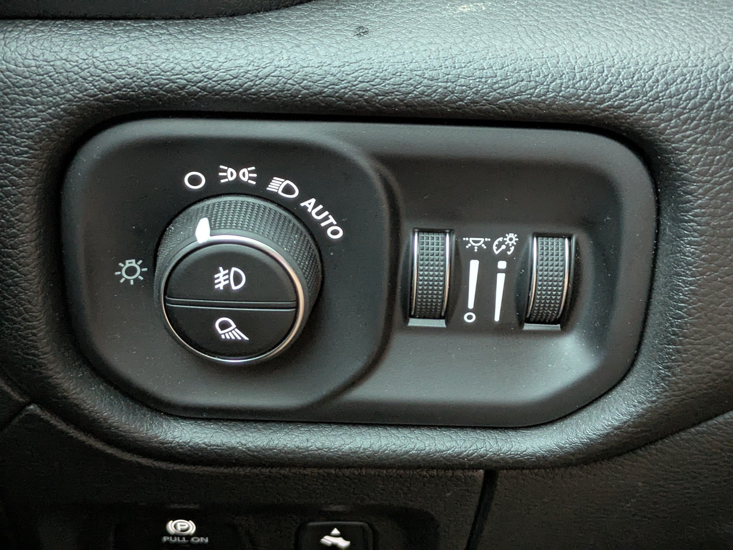 Used 2025 RAM 1500 Big Horn AWD/4WD image 27