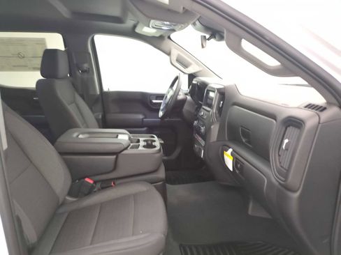 New 2025 Chevrolet Silverado 1500 Custom image 20