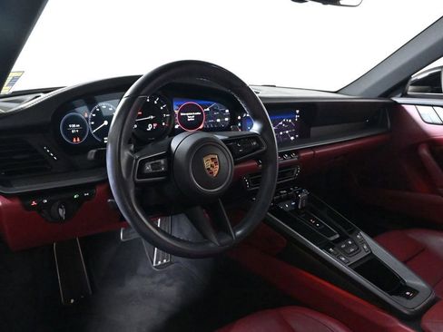 Certified 2022 Porsche 911 Carrera RWD image 11