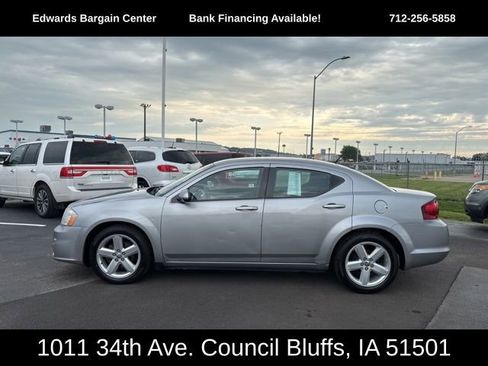 Used 2013 Dodge Avenger SXT image 5