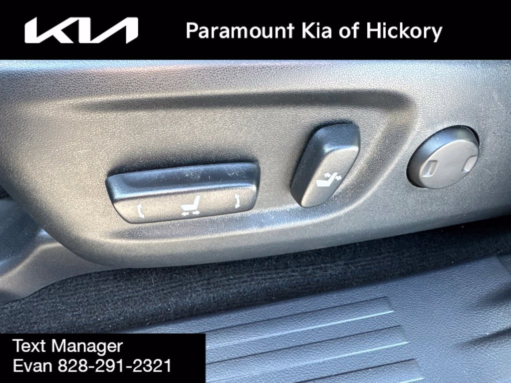 Used 2023 Toyota 4Runner SR5 Premium w/ Moonroof Package AWD/4WD image 20