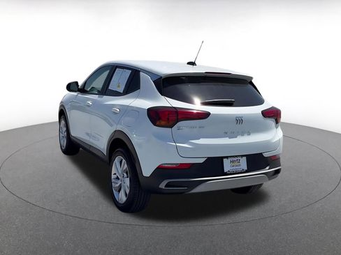 Used 2025 Buick Encore GX Preferred AWD/4WD image 11