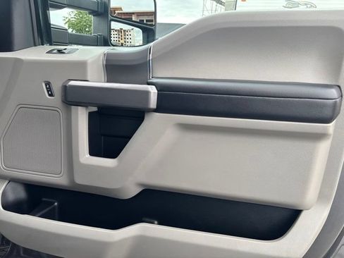 Used 2021 Ford F250 XLT w/ XLT Premium Package AWD/4WD image 33