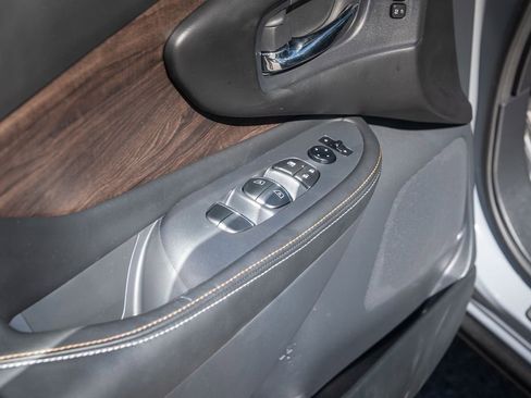 Used 2024 Nissan Murano Platinum w/ Cargo Package image 13