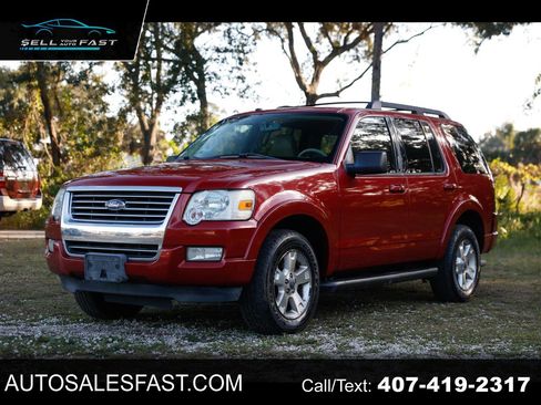 Used 2010 Ford Explorer XLT image 1