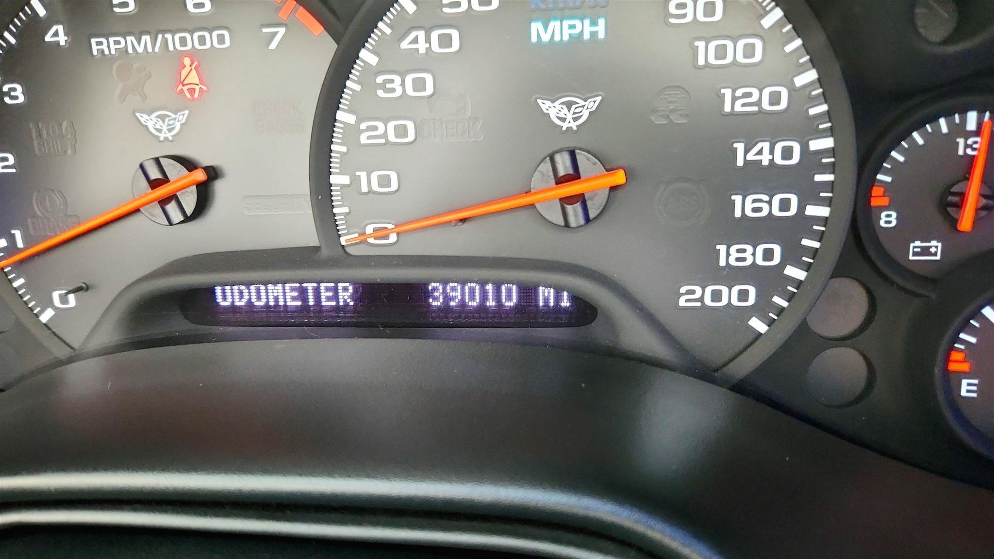 Used 2002 Chevrolet Corvette Convertible w/ Preferred Equipment Group2 RWD image 13