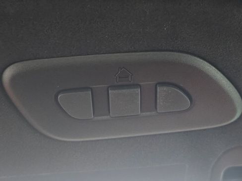 Used 2024 Chevrolet Corvette Stingray Premium Conv image 51