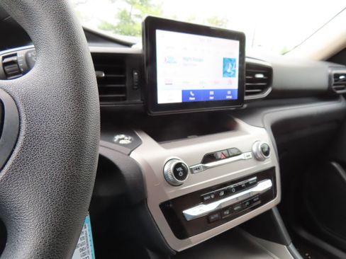 Used 2021 Ford Explorer 4WD image 20