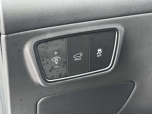Certified 2024 Hyundai Tucson SEL FWD image 9