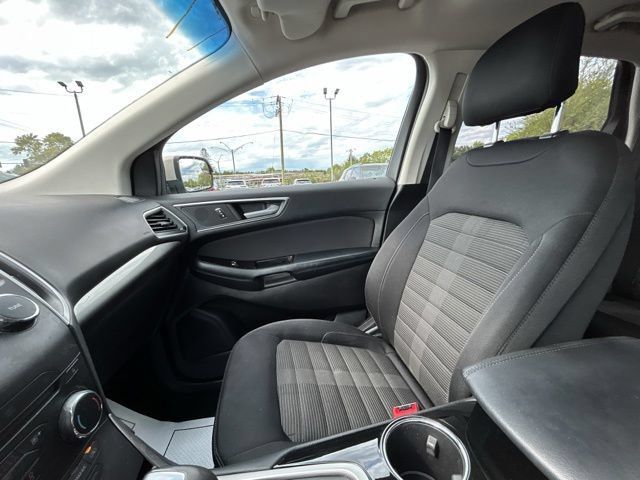 Used 2017 Ford Edge SEL AWD/4WD image 48