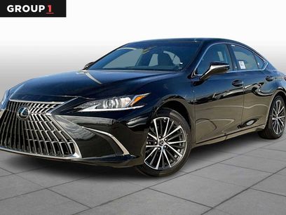 New 2025 Lexus ES 350 w/ Premium Package