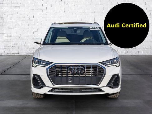 Certified 2025 Audi Q3 2.0T Premium w/ Convenience Package image 3