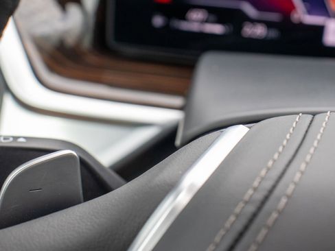 Used 2026 BMW X5 sDrive40i image 31