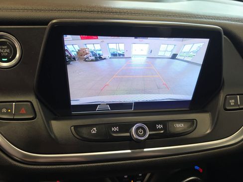 Used 2021 Chevrolet Blazer LT FWD image 27