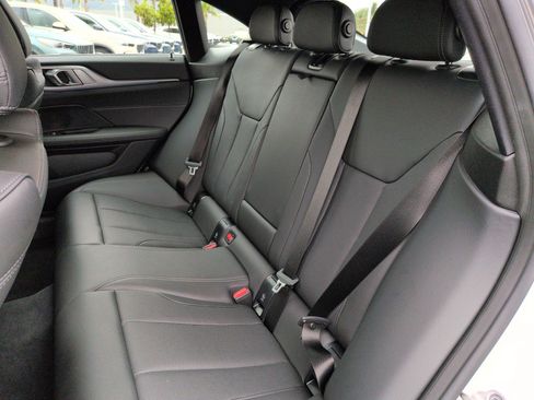 Certified 2024 BMW i4 eDrive35 RWD image 31