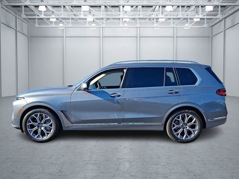 Certified 2024 BMW X7 xDrive40i w/ Premium Package image 7