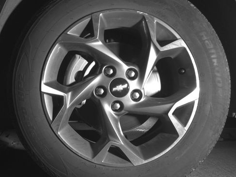 Used 2025 Chevrolet Trax LT FWD image 12