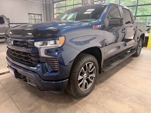 Used 2022 Chevrolet Silverado 1500 RST AWD/4WD image 4