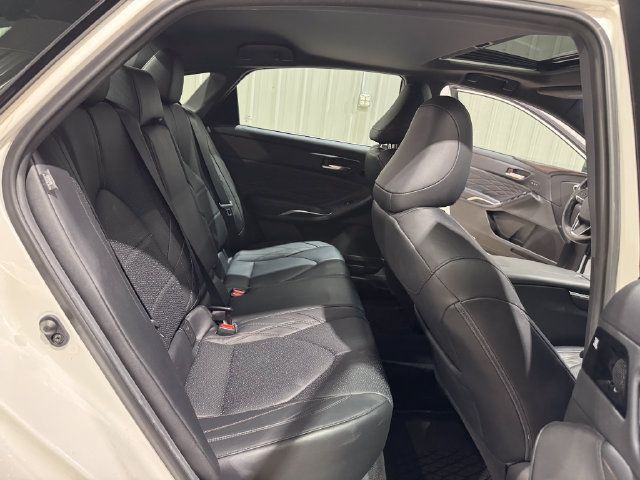Used 2021 Toyota Avalon Limited AWD/4WD image 27
