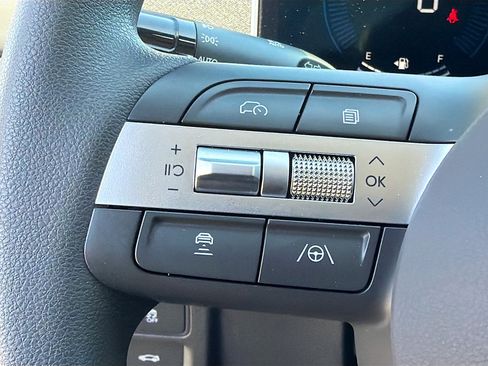 Used 2025 Hyundai Sonata SE image 30