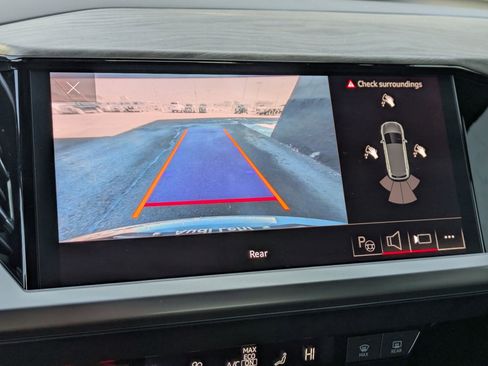 Used 2023 Audi Q4 e-tron Premium Plus w/ Premium Plus image 16