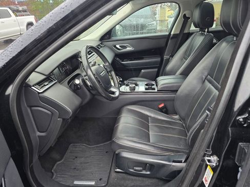 Used 2018 Land Rover Range Rover Velar S image 19
