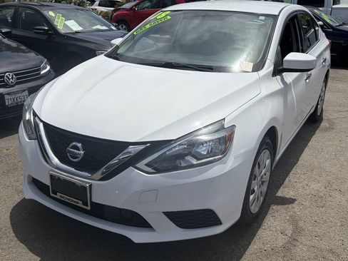 Used 2018 Nissan Sentra S FWD image 2