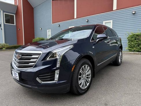 Used 2017 Cadillac XT5 Luxury w/ Driver Awareness Package FWD image 10