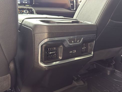 Used 2024 GMC Sierra 2500 Denali w/ Denali Reserve Package image 28